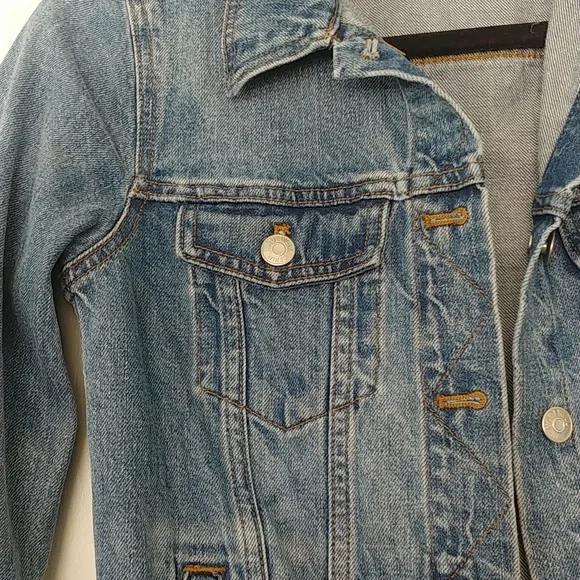 Madewell Denim Jacket - Picture 6 of 13
